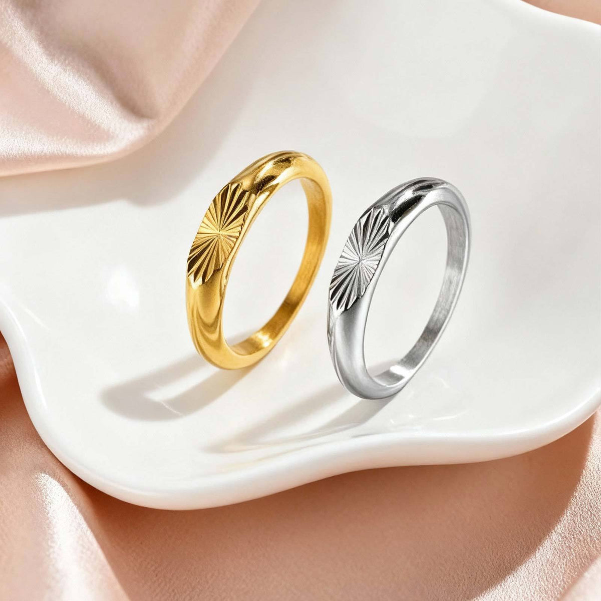 Men's Ring – Hot-Selling – Stainless Steel All-Light Flower Oval