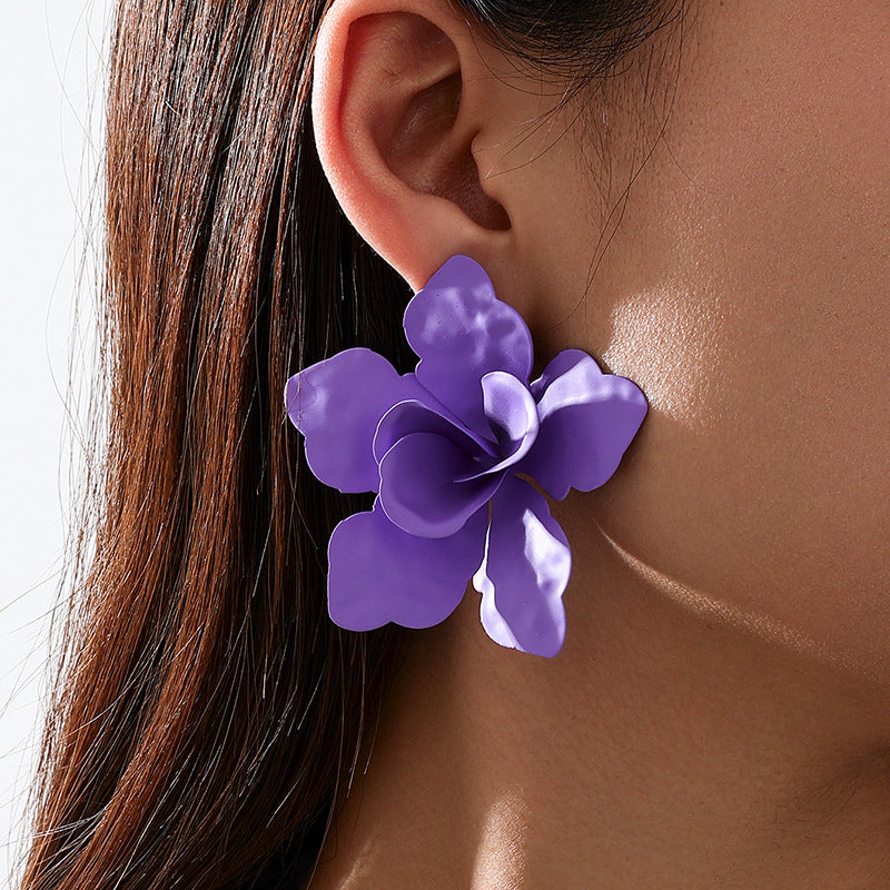 Planderful Vienna Verve Earrings – Exaggerated Big Flower Design