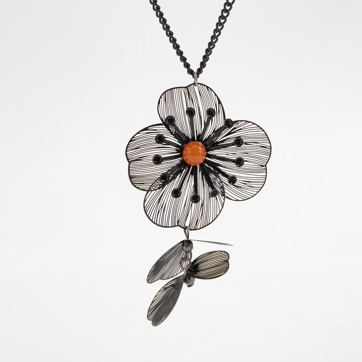 Black Ginkgo Flower Pendant Necklace