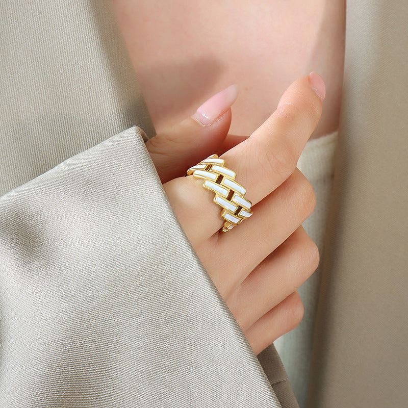 Celebrity Dripping Oil Square Cross Ring - Versatile Trendy Piece