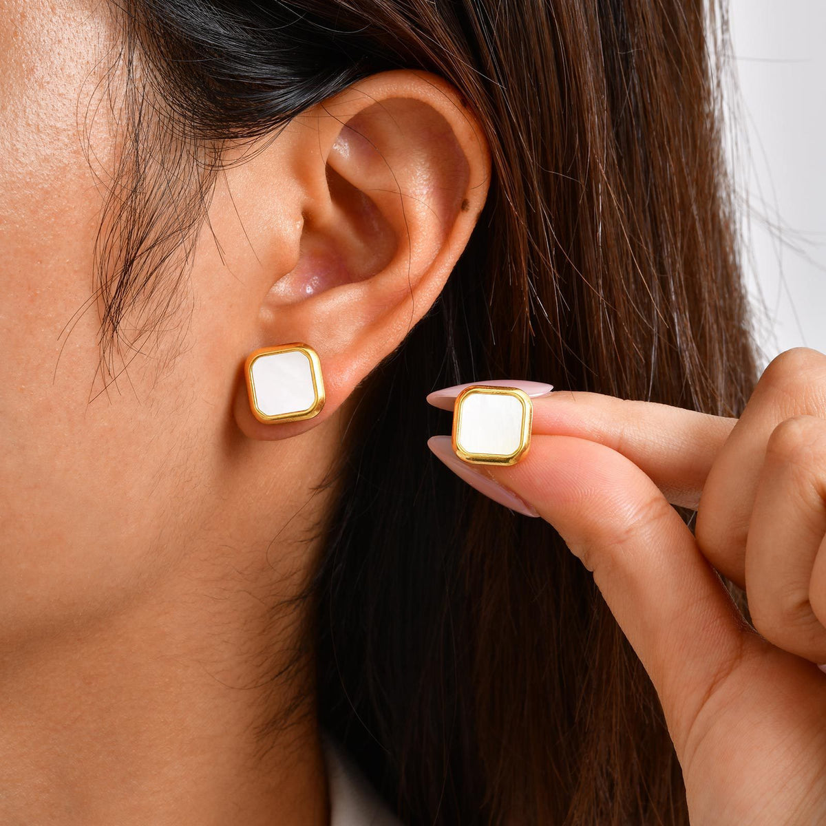 Square Inlay Stud Earrings — White Shell or Malachite