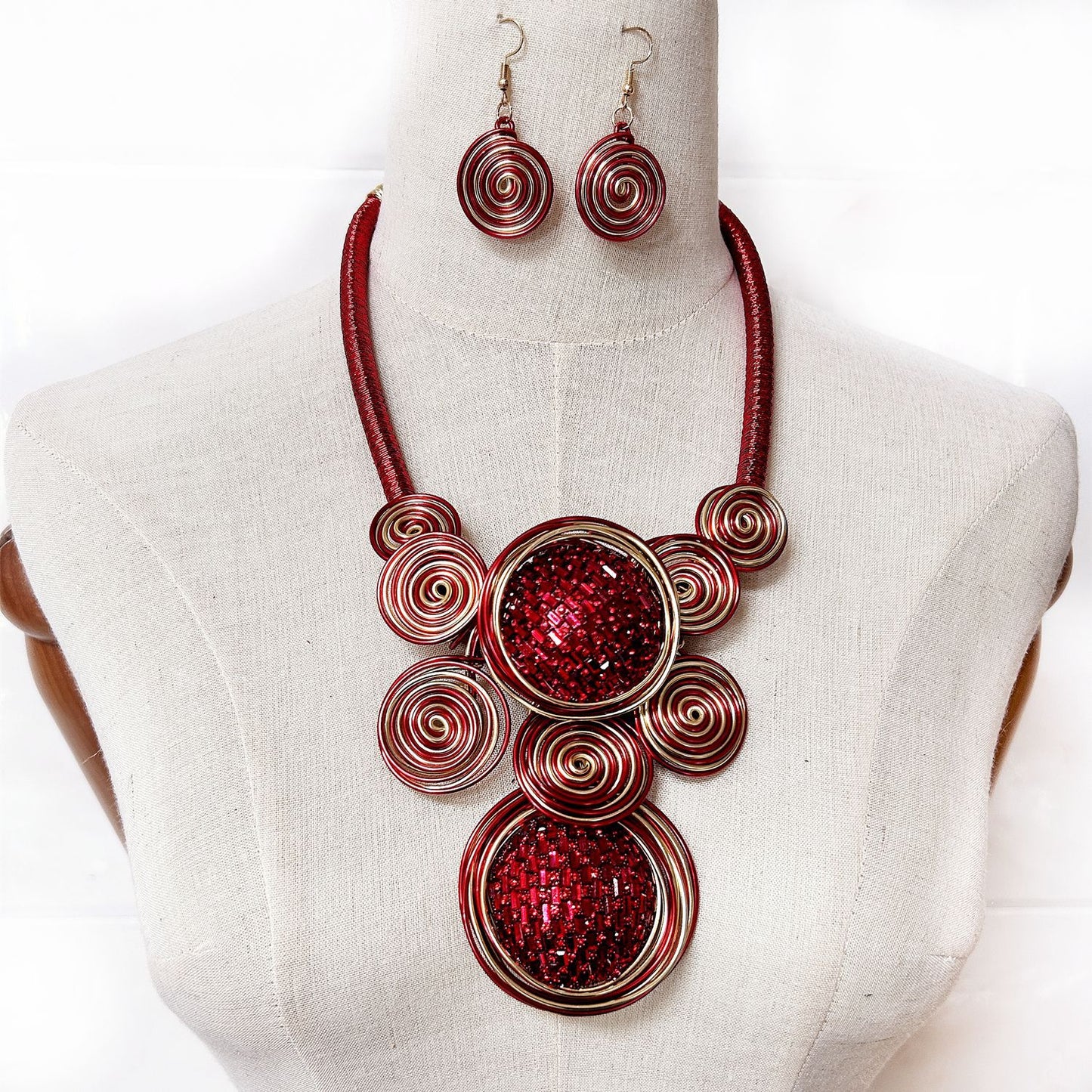 Exotic Glow Statement Necklace - Planderful Savanna Rhythms Collection
