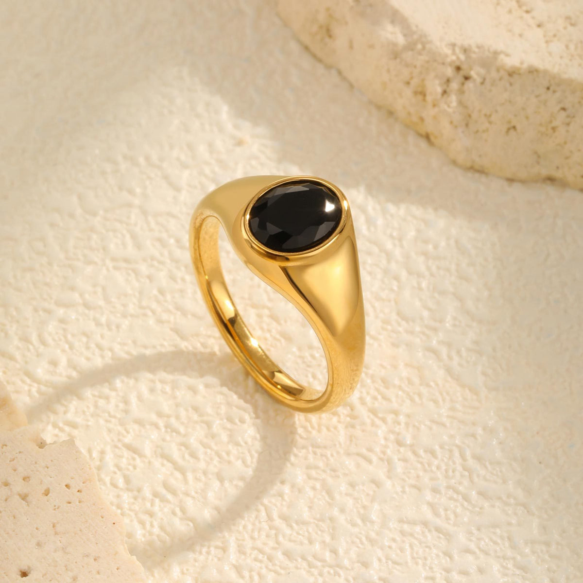 Stainless Steel Gold-Plated Oval Zircon Ring – Classic Daily Women's Titanium Steel