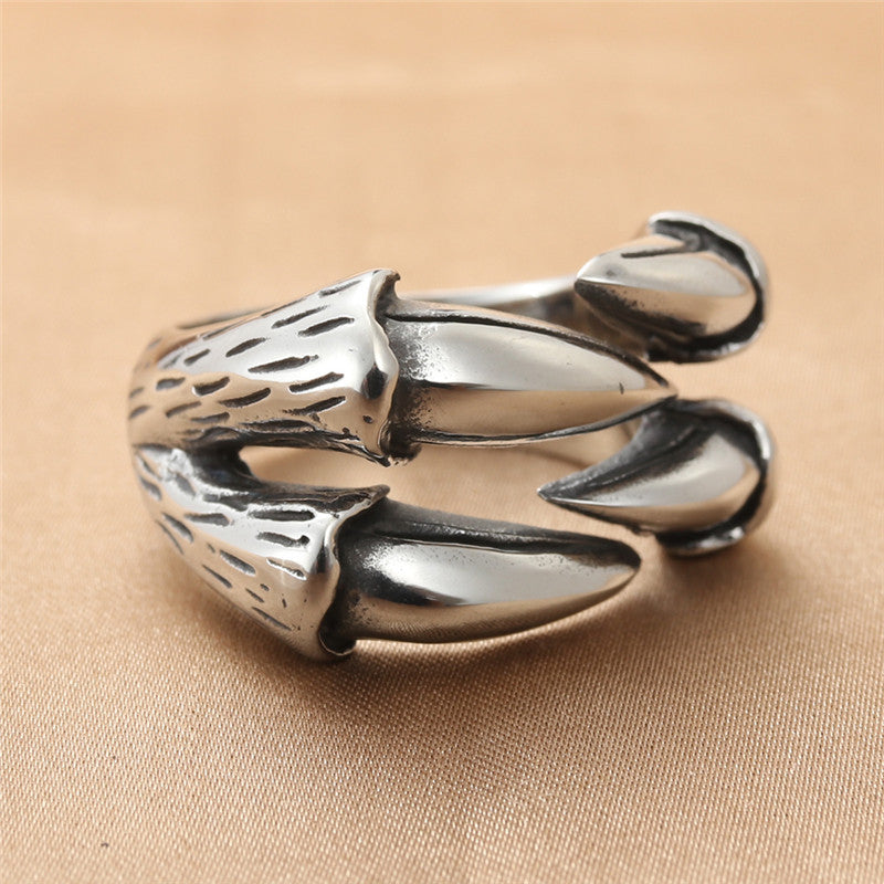 Personalized Retro Titanium Steel Dragon Claw Ring for Men - Trendy Animal Accessories