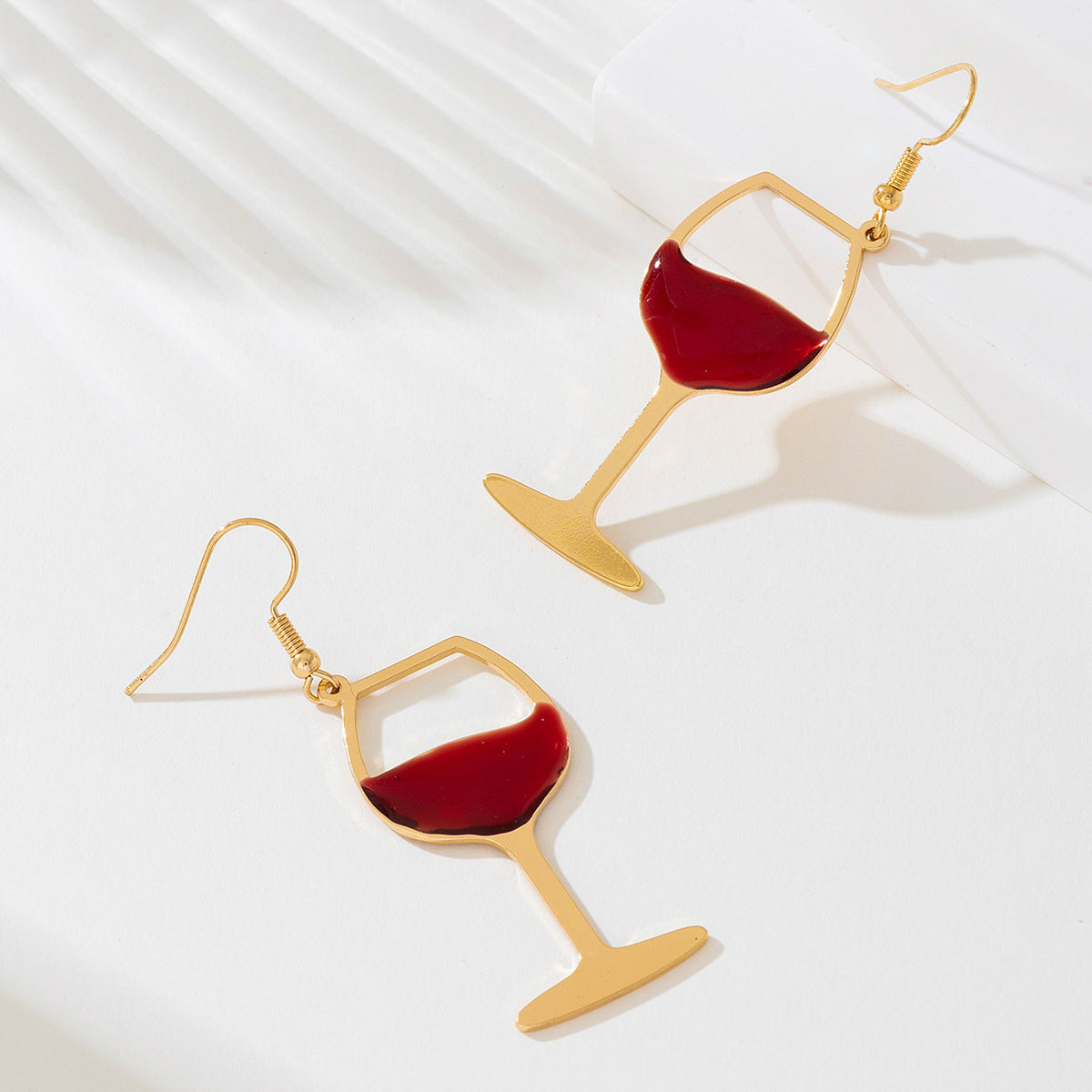 Planderful Vienna Verve Earrings – Creative Design for Party Wear