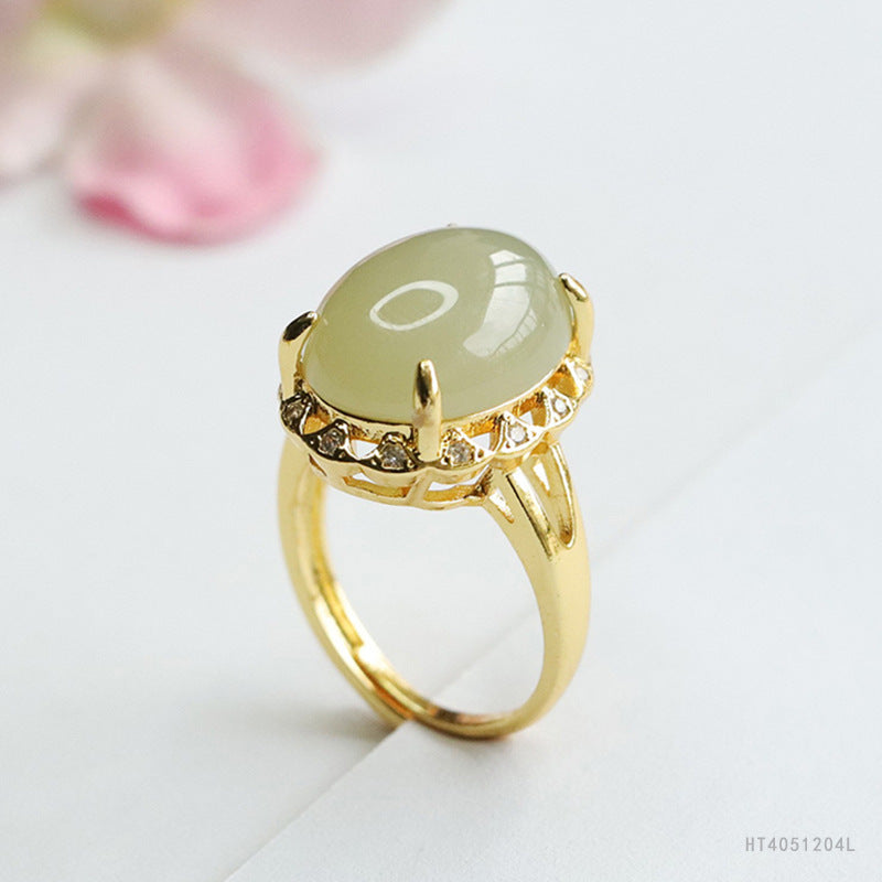 Qingshui Hetian Jade Claw-Set Ring
