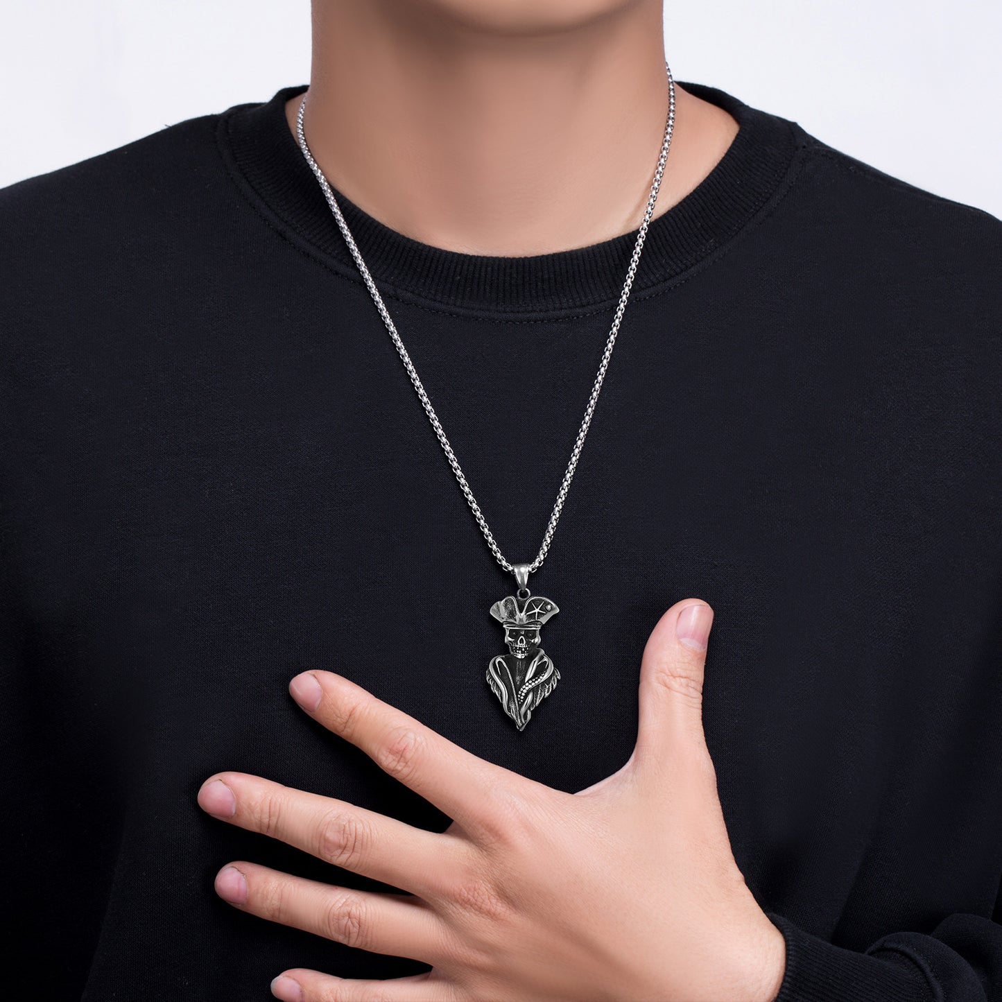 Steel Necklace – Vintage Gift