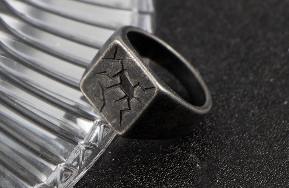 European American Spider Crack Titanium Ring For Men