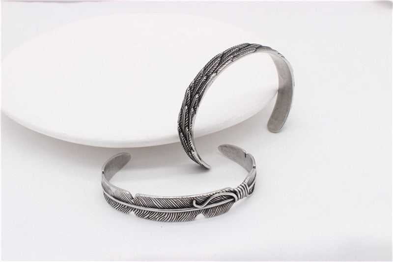 Titanium Steel Bracelet Feather Charm Unisex Planderful Everyday Genie Protection Statement Jewelry