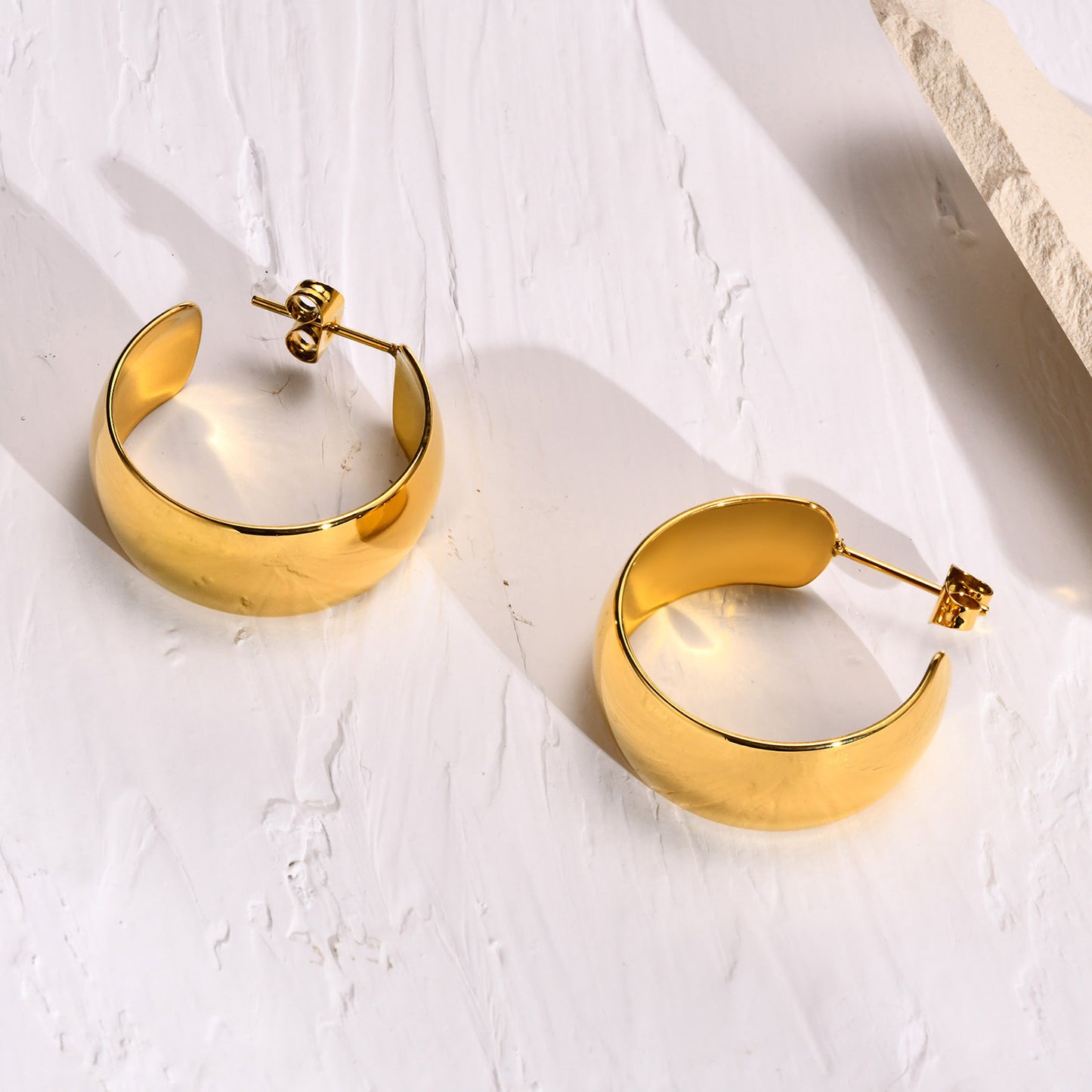 European And American Jewelry Stainless Steel C Shaped Earrings