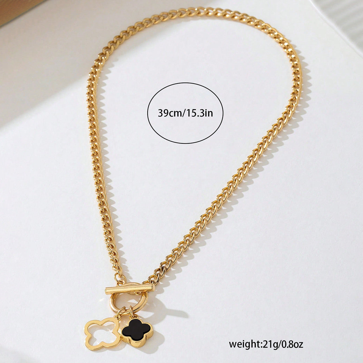 Planderful Vienna Verve Necklace – Elegant Metal Chain Four-Leaf Clover Design