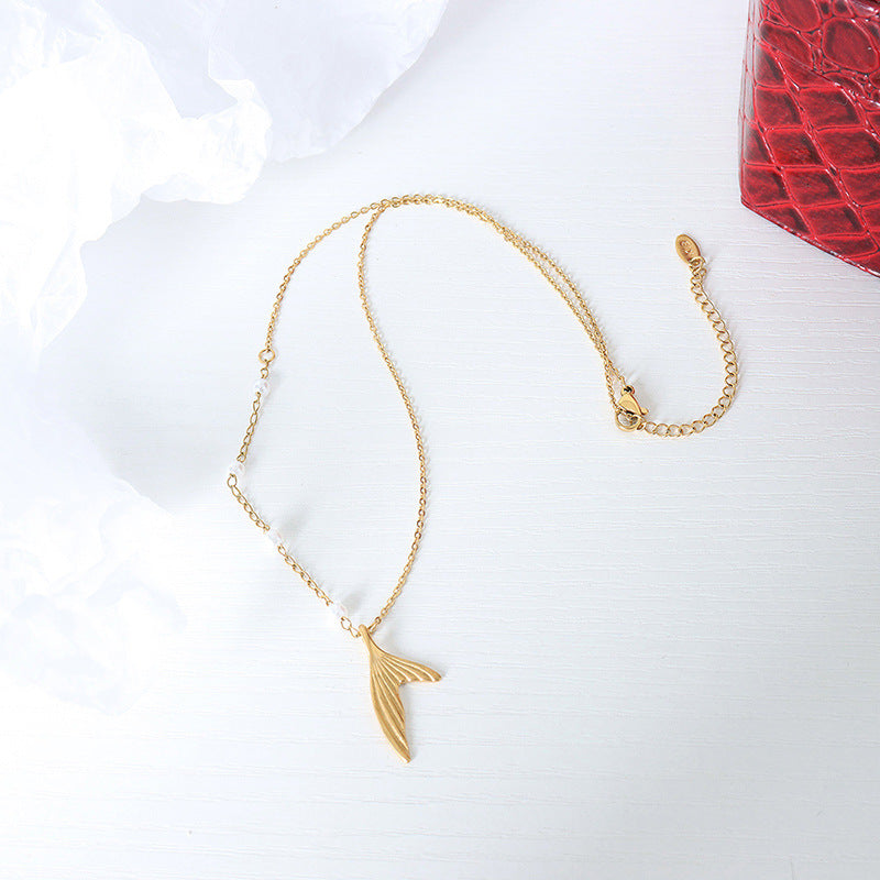 Elegant Mermaid Tail Pendant Necklace with Imitation Pearl - Gold-Plated Beauty