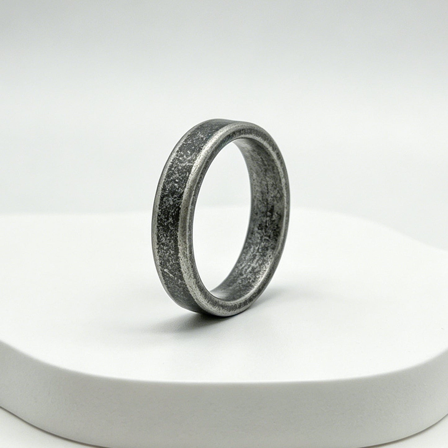 Planderful Stainless Steel Ring Unisex Everyday Durable Bold Retro Statement Jewelry