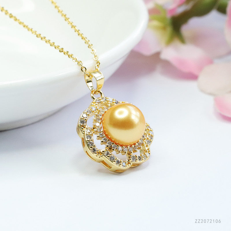 Champagne Shell Pearl Seven-Petal Pendant — No Chain