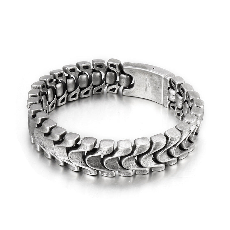 Stylish Retro Stainless Steel Men's Bracelet with Personalized Design