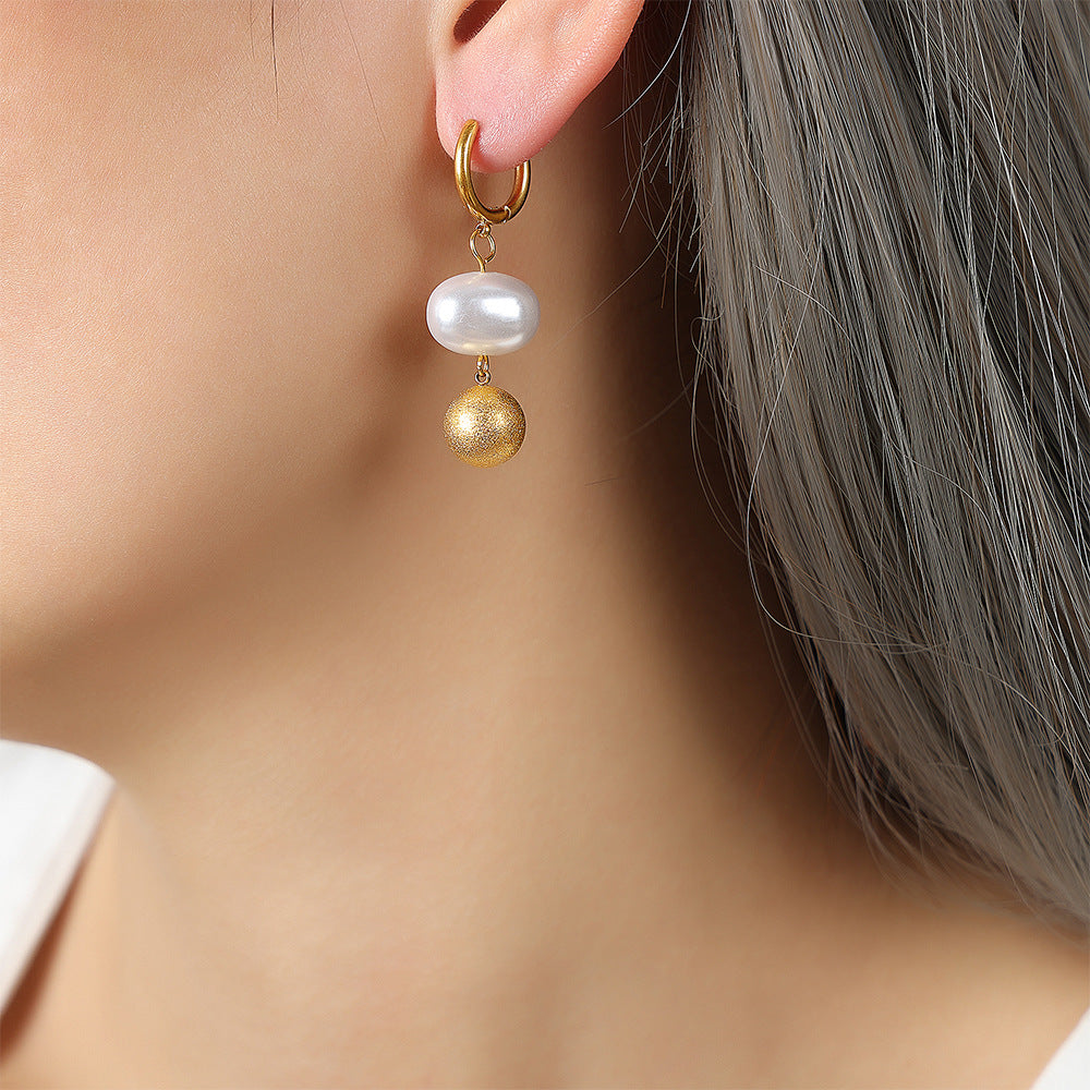 Regal Retro Imitation Pearl Earrings - Planderful Palace Collection