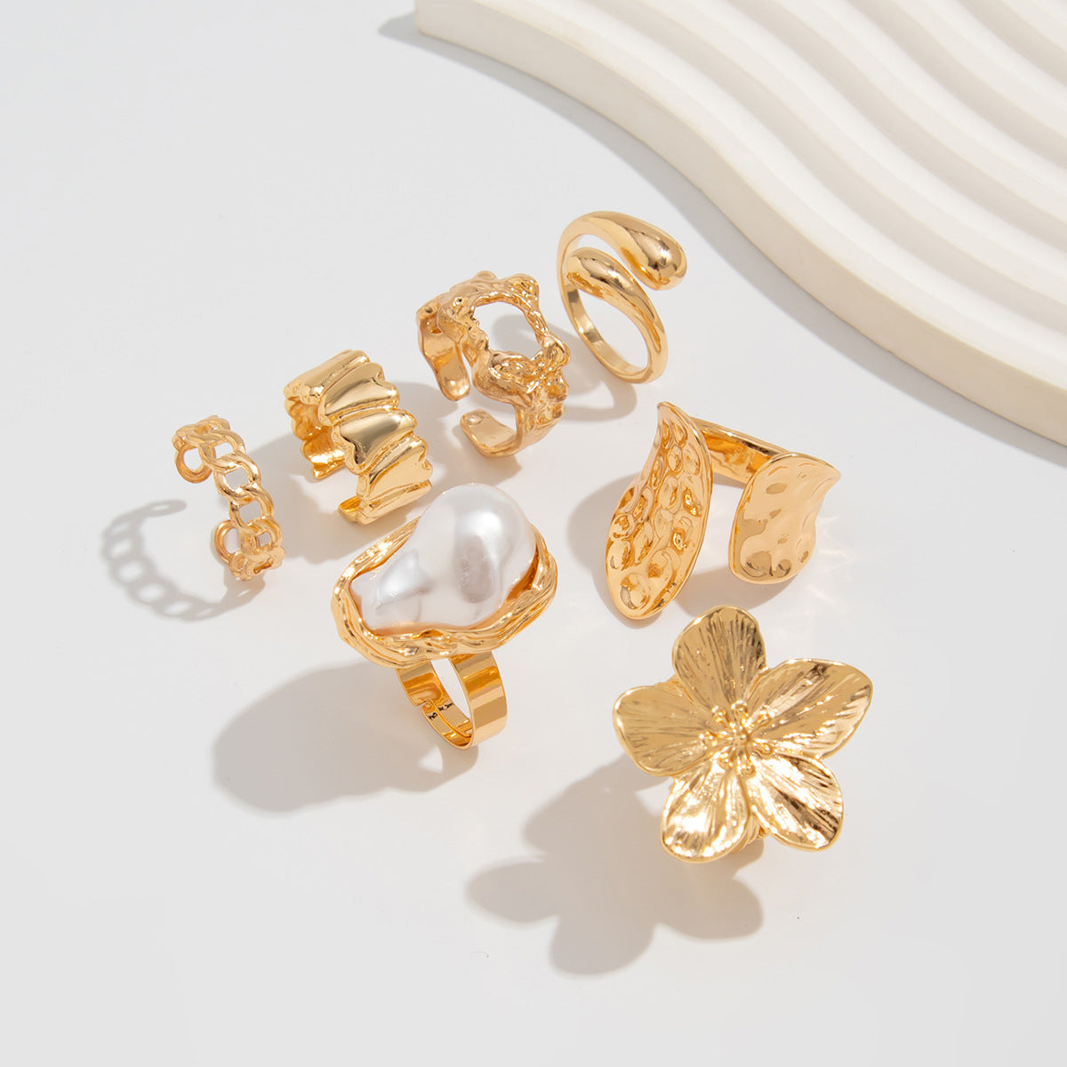 Planderful Vienna Verve Ring Set – Elegant Micro-Inlaid Design