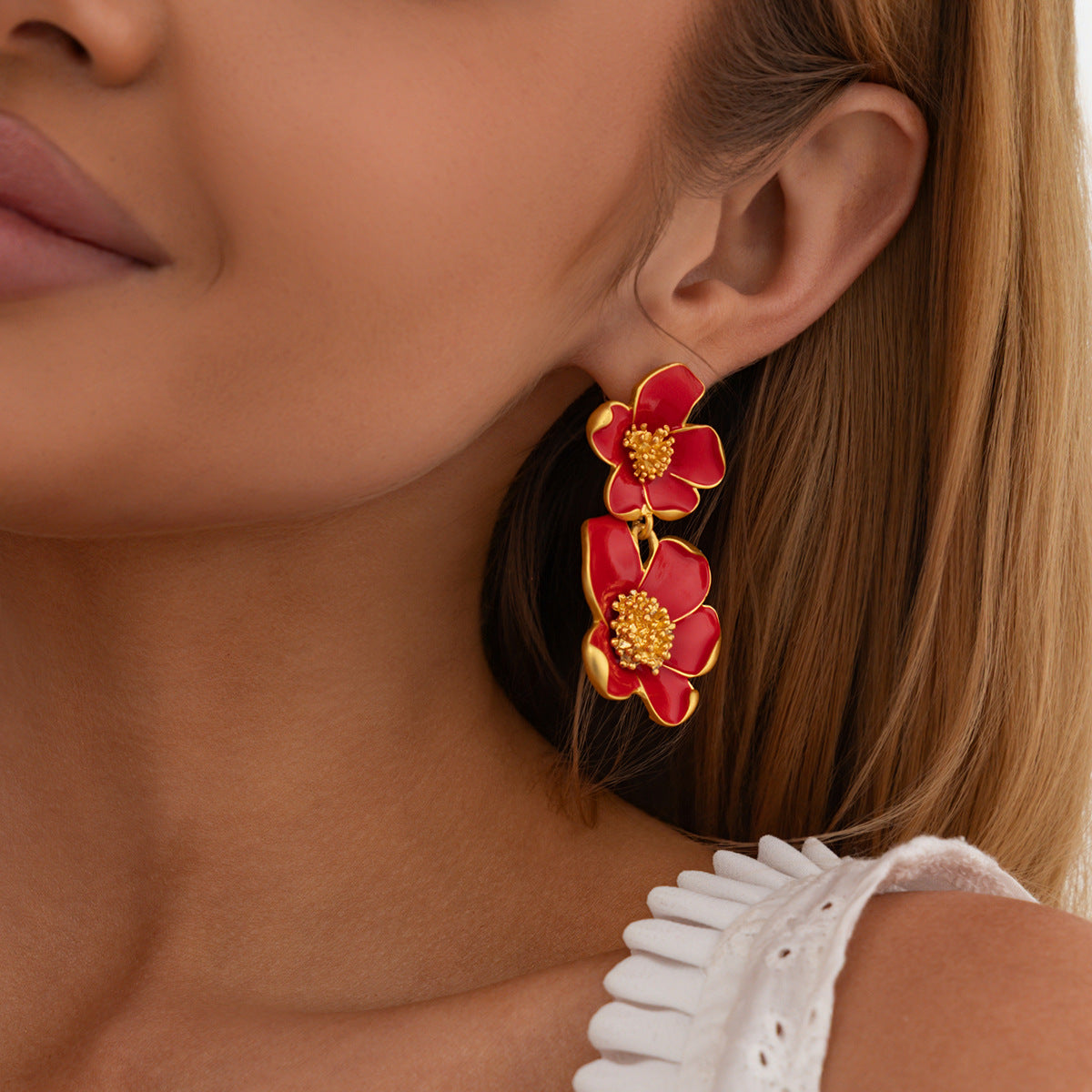 Planderful Vienna Verve 3D Metal Flower Stud Earrings For Women Premium Retro Statement Jewelry
