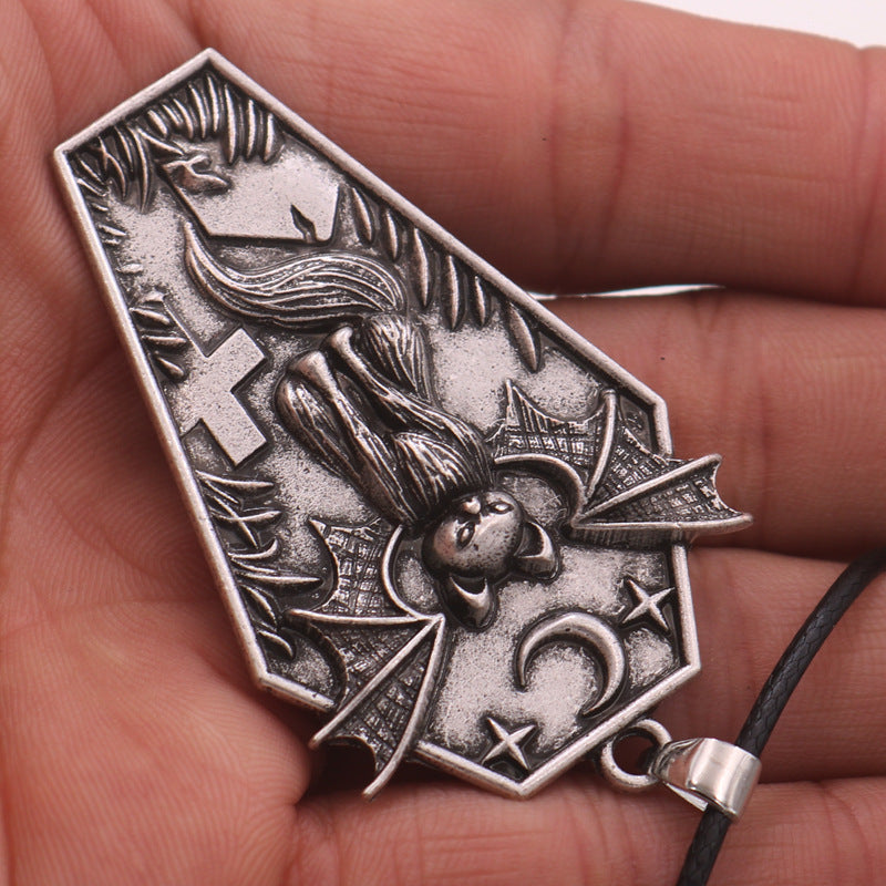 Planderful Retro Shield Black Cat Pendant Necklace Unisex