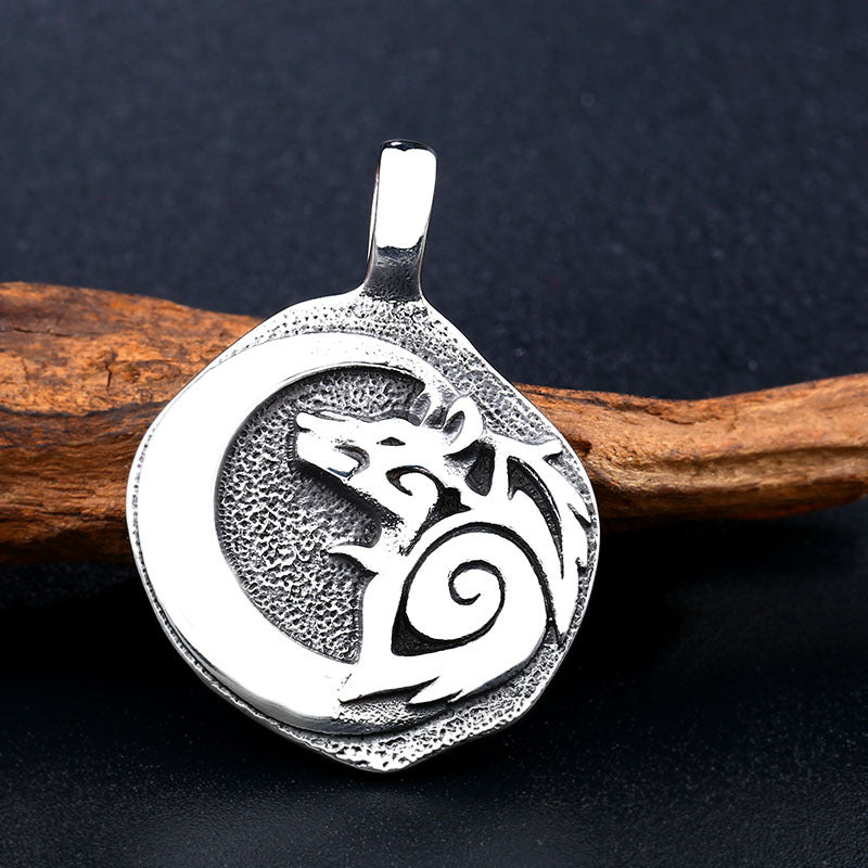 Retro Stainless Steel Wolf Head Pendant for Men - Personalized Titanium Steel Jewelry