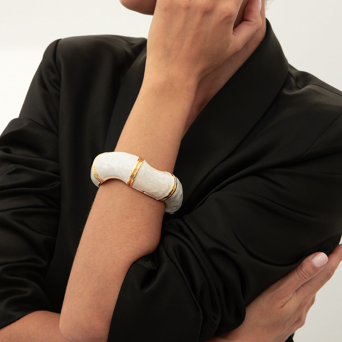 Planderful Vienna Verve Bracelet – Exaggerated Fashion Statement