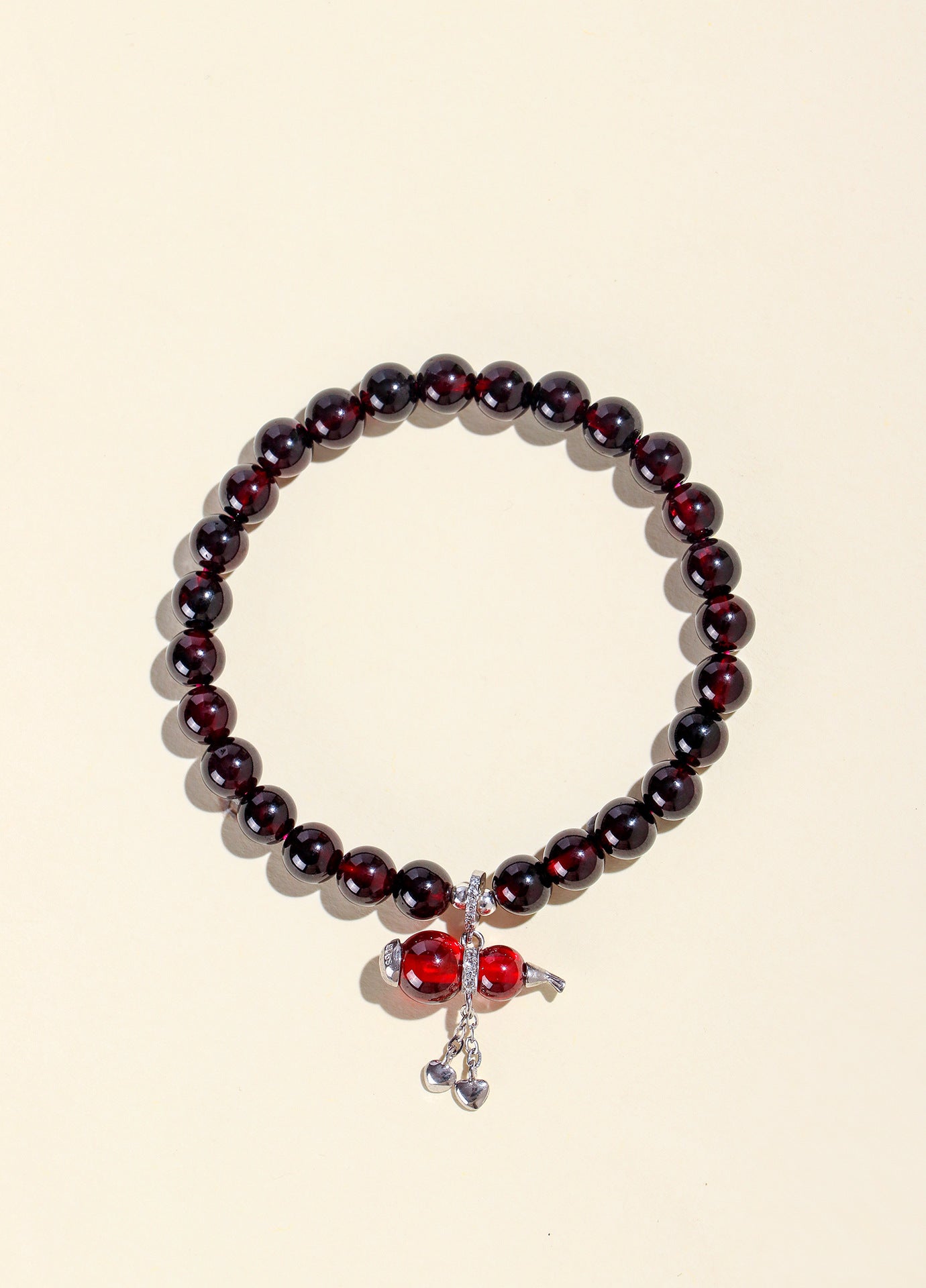 Planderful Fortune's Favor Bracelet – Elegant Garnet and Pearl Design