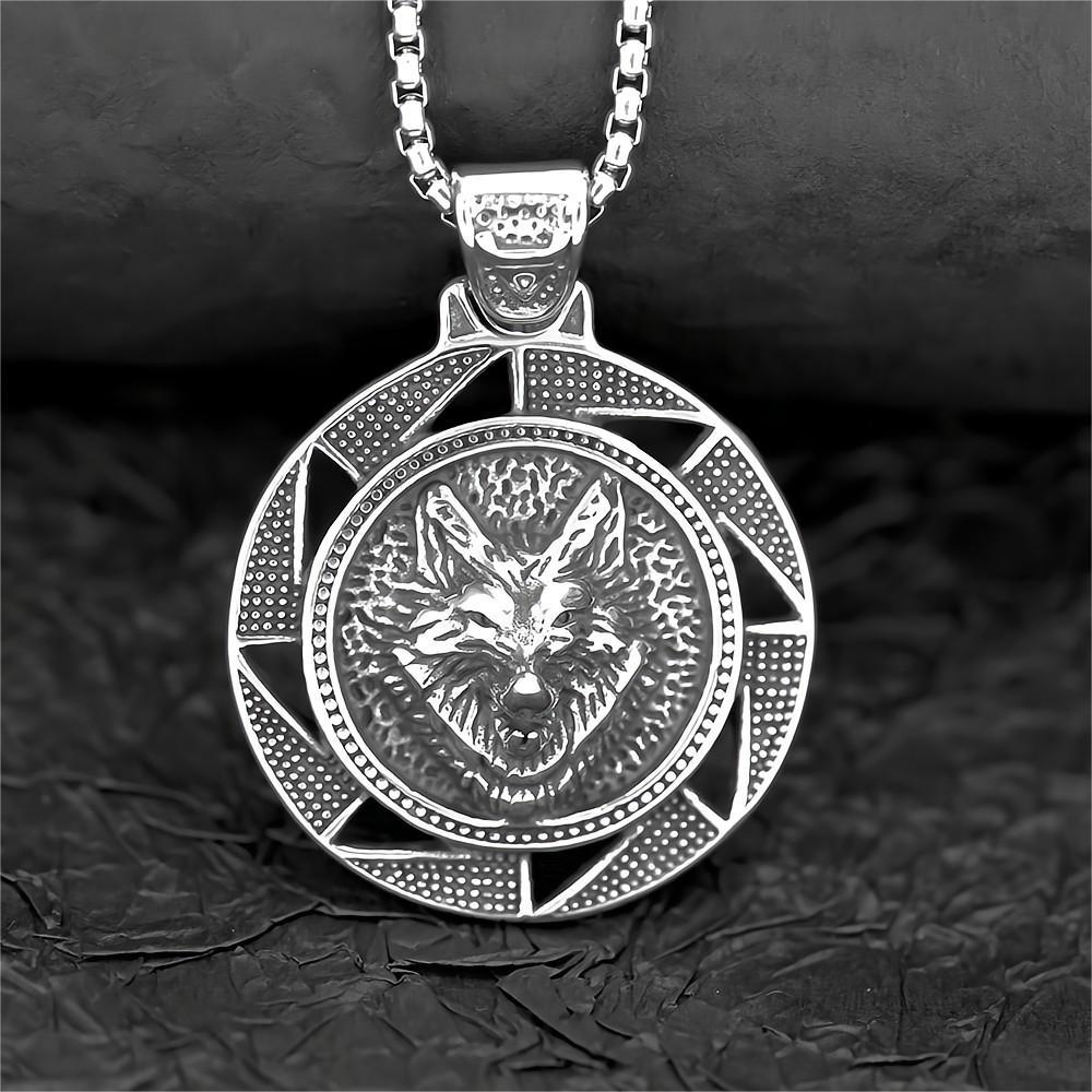 European and American Jewelry Wholesale Titanium Steel Men's Pendant Necklace Wolf Head Retro Hip-Hop Design