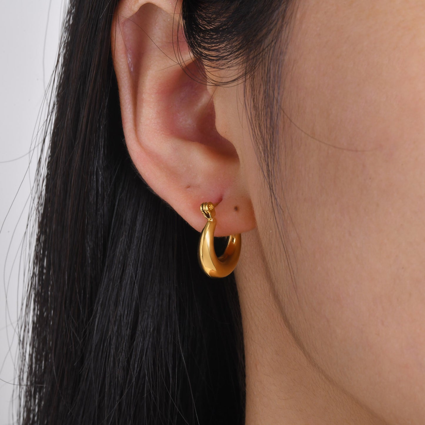 Fashion Trend Jewelry Hollow Earrings Titanium Steel 18K Gold