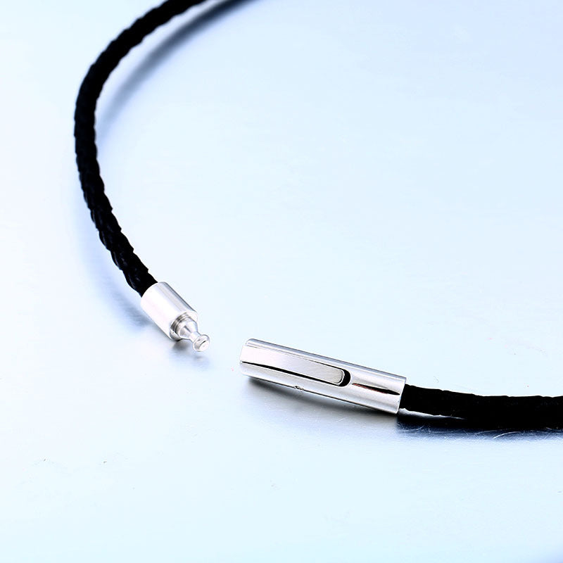 Version Of – Stainless Steel Spiral Buckle Leather Necklace – Men's Cowhide Rope