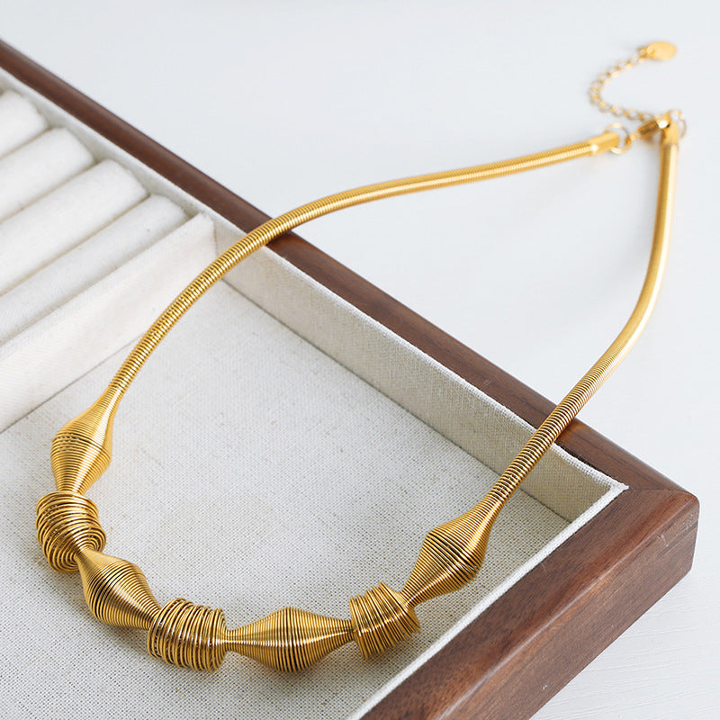 Golden Glow Retro Pendant Necklace for Women by Planderful - Everyday Genie Collection