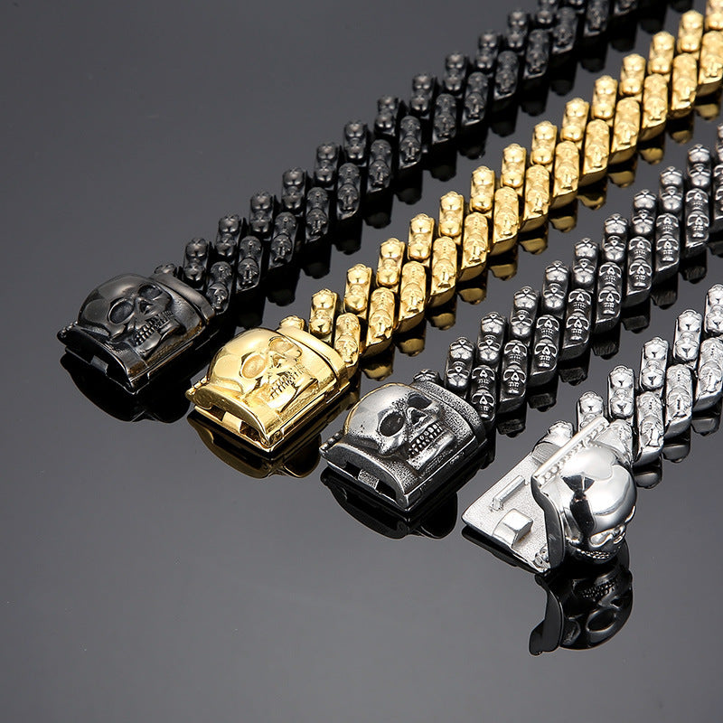 Vibrant Retro Skull Titanium Steel Men's Bracelet for Bold Style