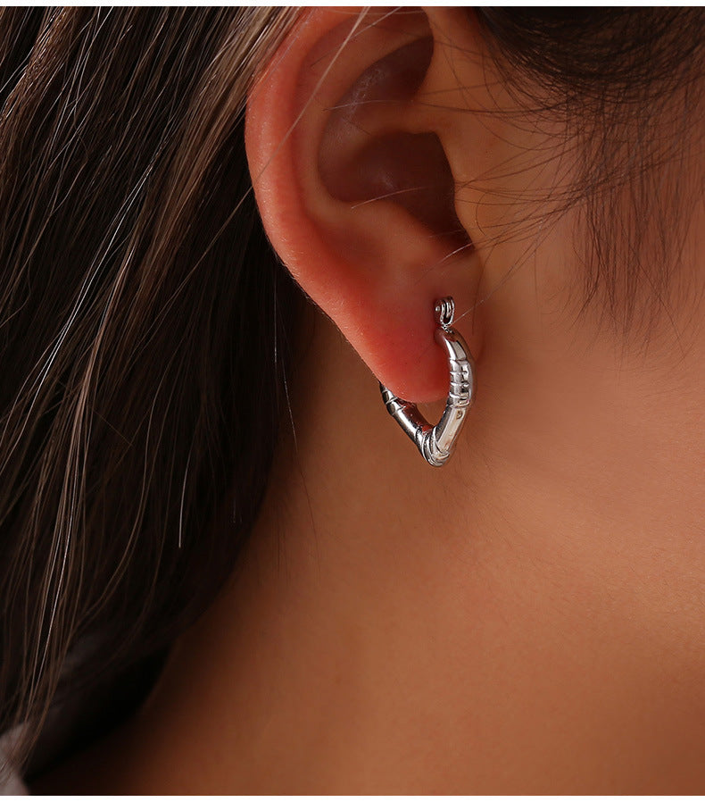 Geometric Texture Gold-Plated Titanium Steel Ear Buckle