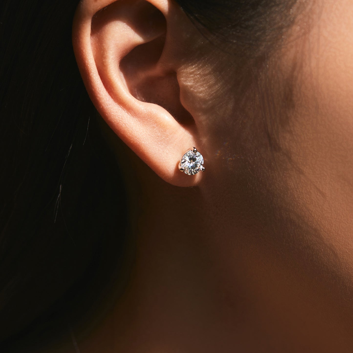 Planderful Moissanite Sparkling Earrings – Classic Simple Design with Dazzling 1.0 Carat Clarity