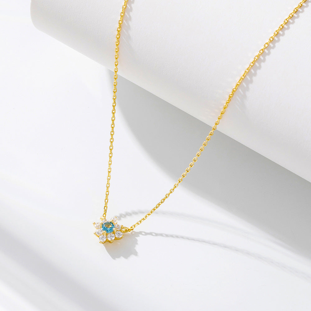 Small Fresh Flower Inlaid Zircon Pendant Necklace S925 Silver Slightly