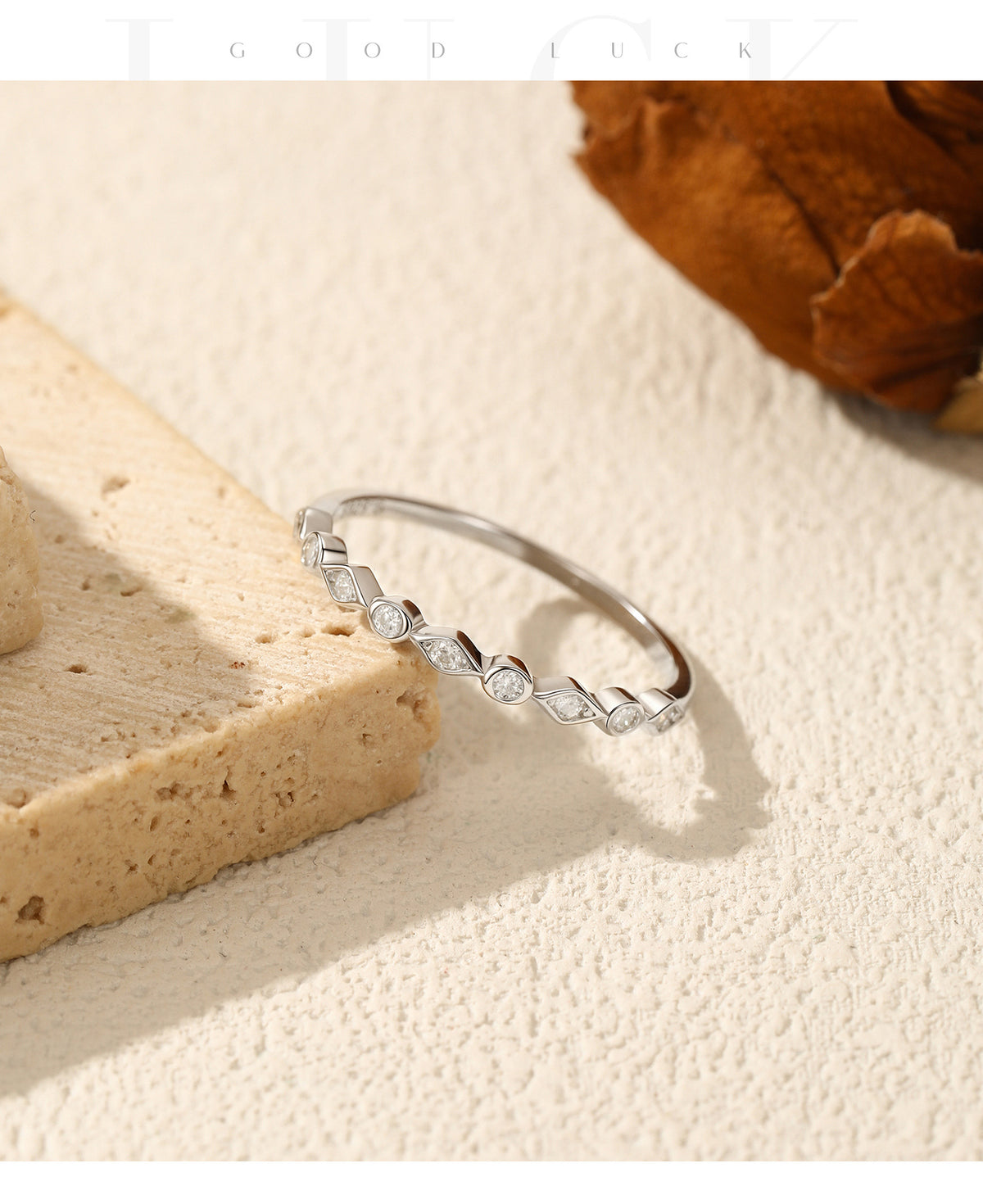S925 Sterling Silver Nine-Stone Geometric Moissanite Band