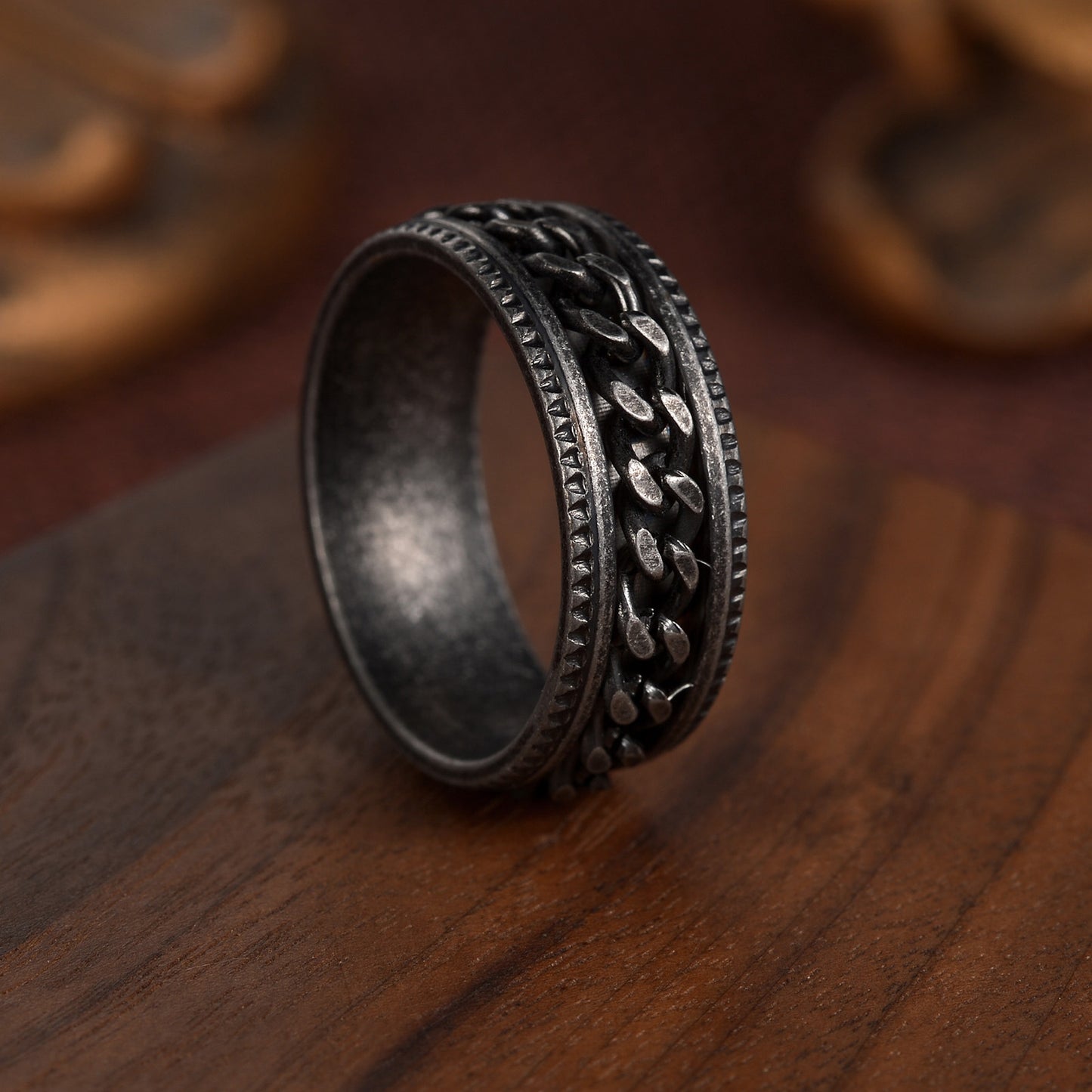 Planderful Everyday Genie Rotating Chain Ring For Men And Unisex Embossed Stainless Steel Silver