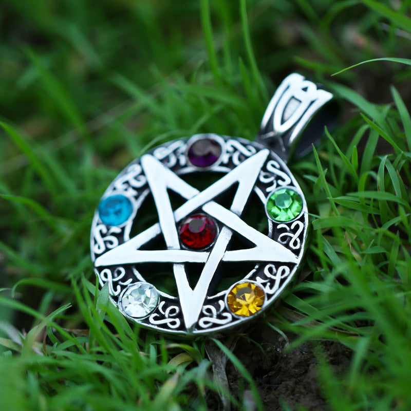 Wholesale Retro Men's Pendant Jewelry - Gothic Hexagram Design in Titanium Steel