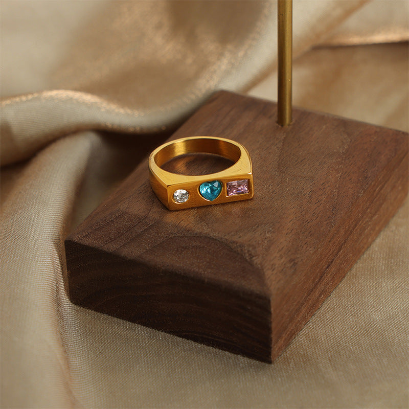 Elegant Heart-Shaped Zircon Gold Ring - Exquisite Titanium Steel Jewelry for Women