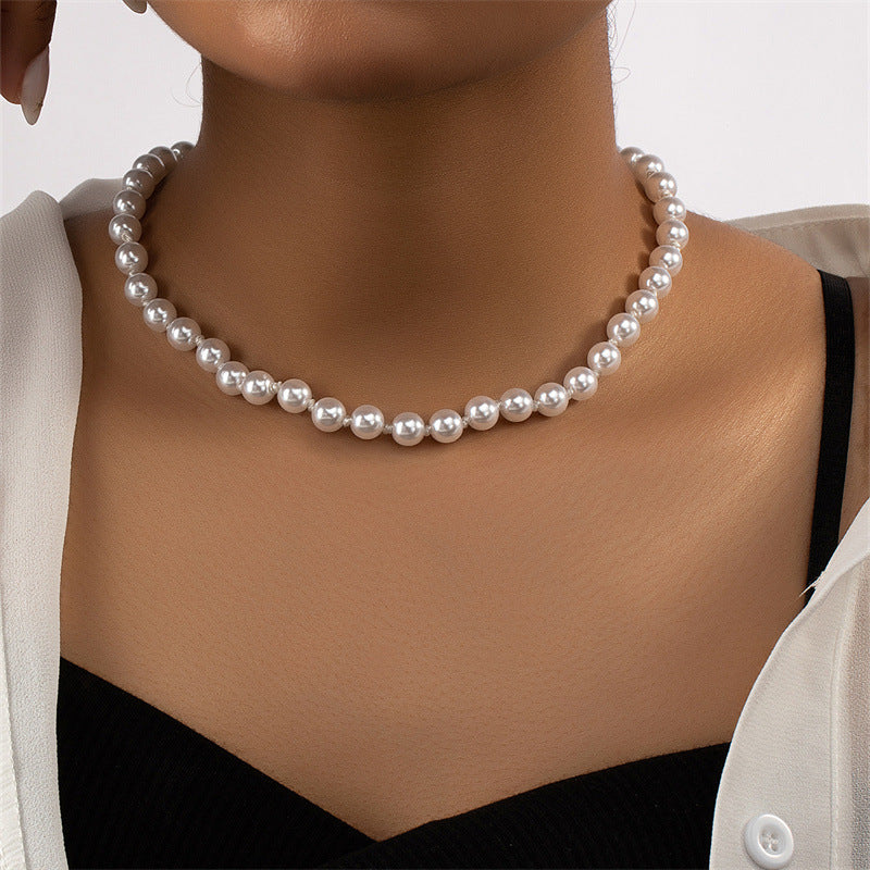 Chic Pearl Collarbone Necklace - Vienna Verve Collection