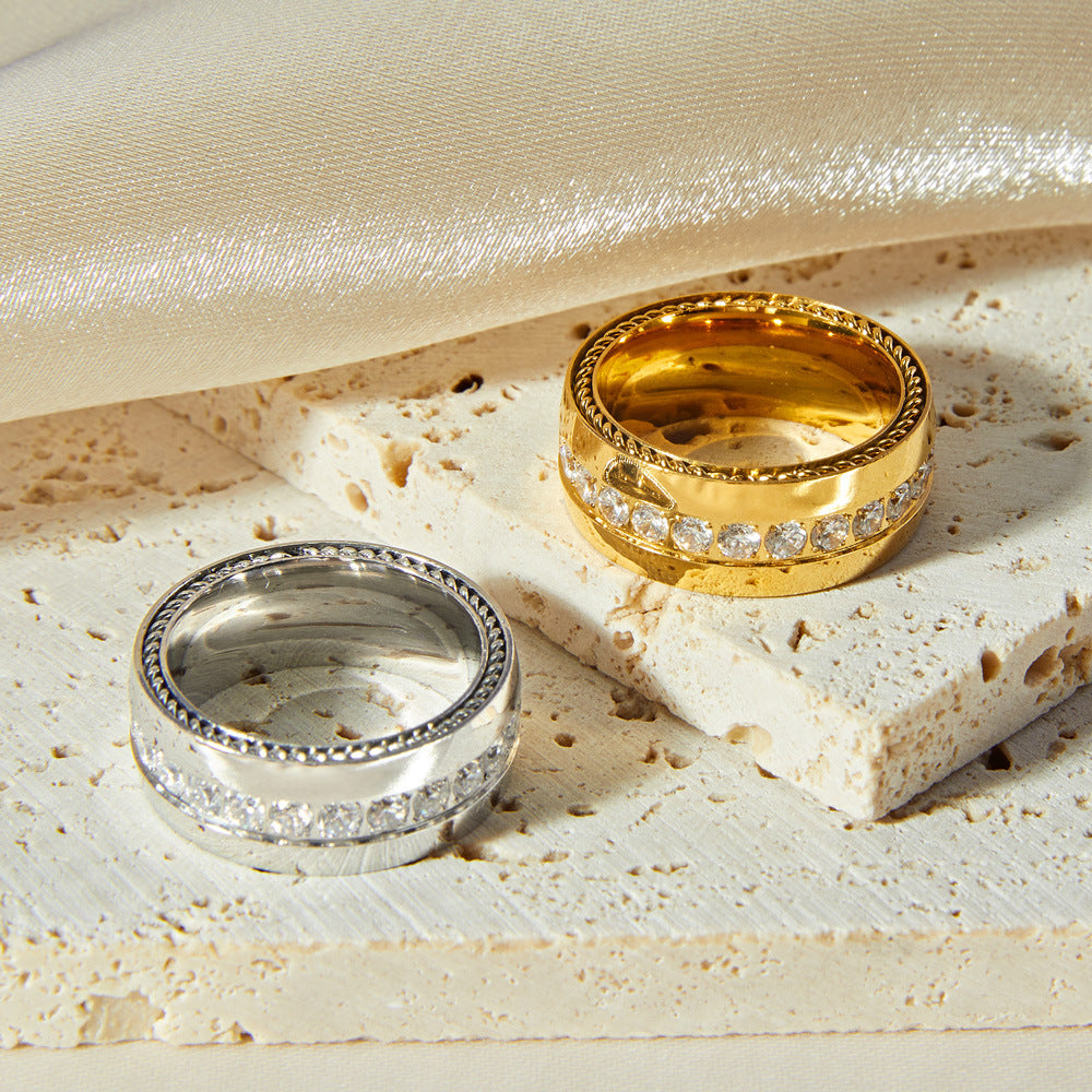 Niche Personality Gold-Plated Zircon Ring in Titanium Steel