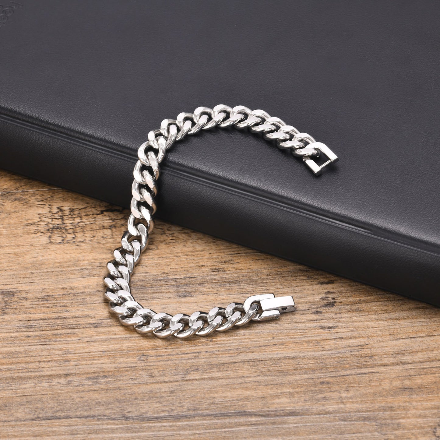 Titanium Steel Jewelry Stainless Steel Cuban Chain for Men