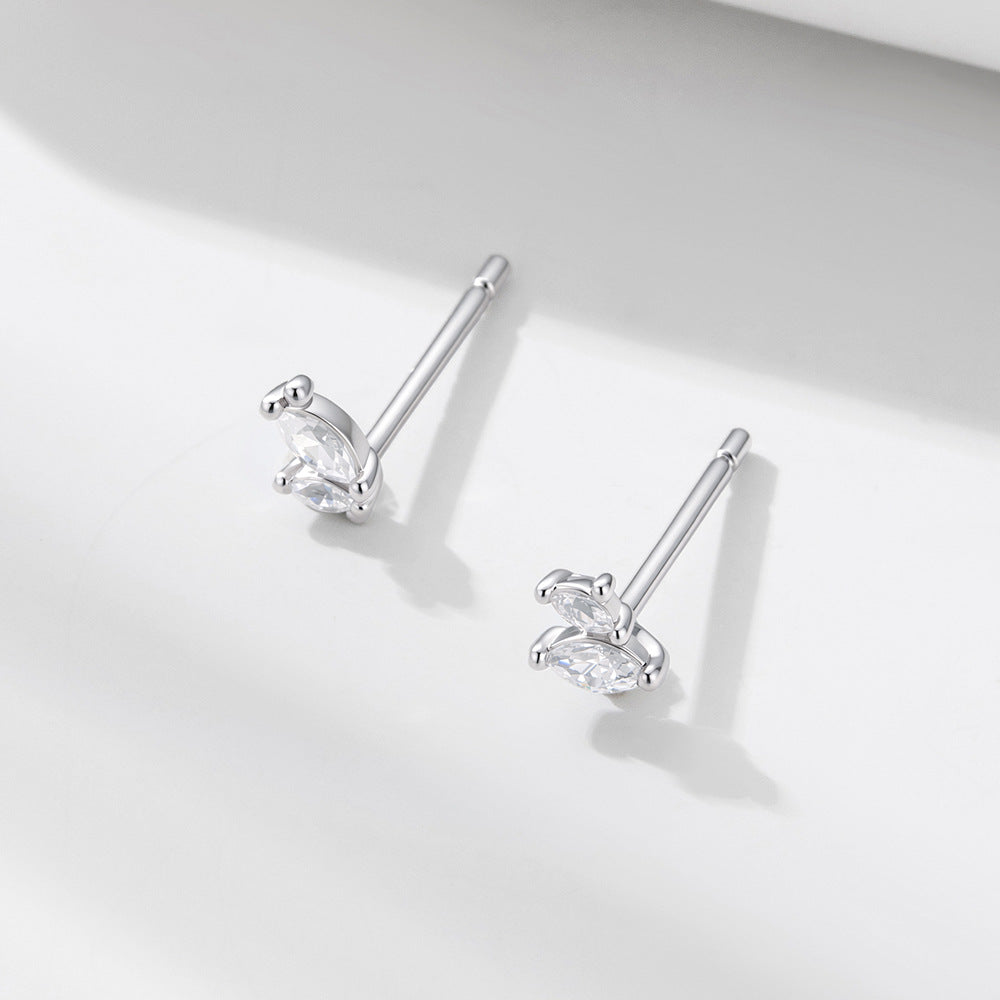 Stylish And Compact Mini Sterling Silver Stud Earrings Exquisite Horse Eye Zircon Earrings,
