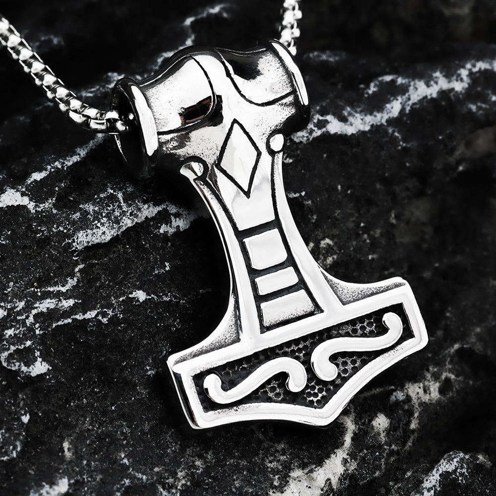 European And American Retro Stainless Steel Men's Pendant