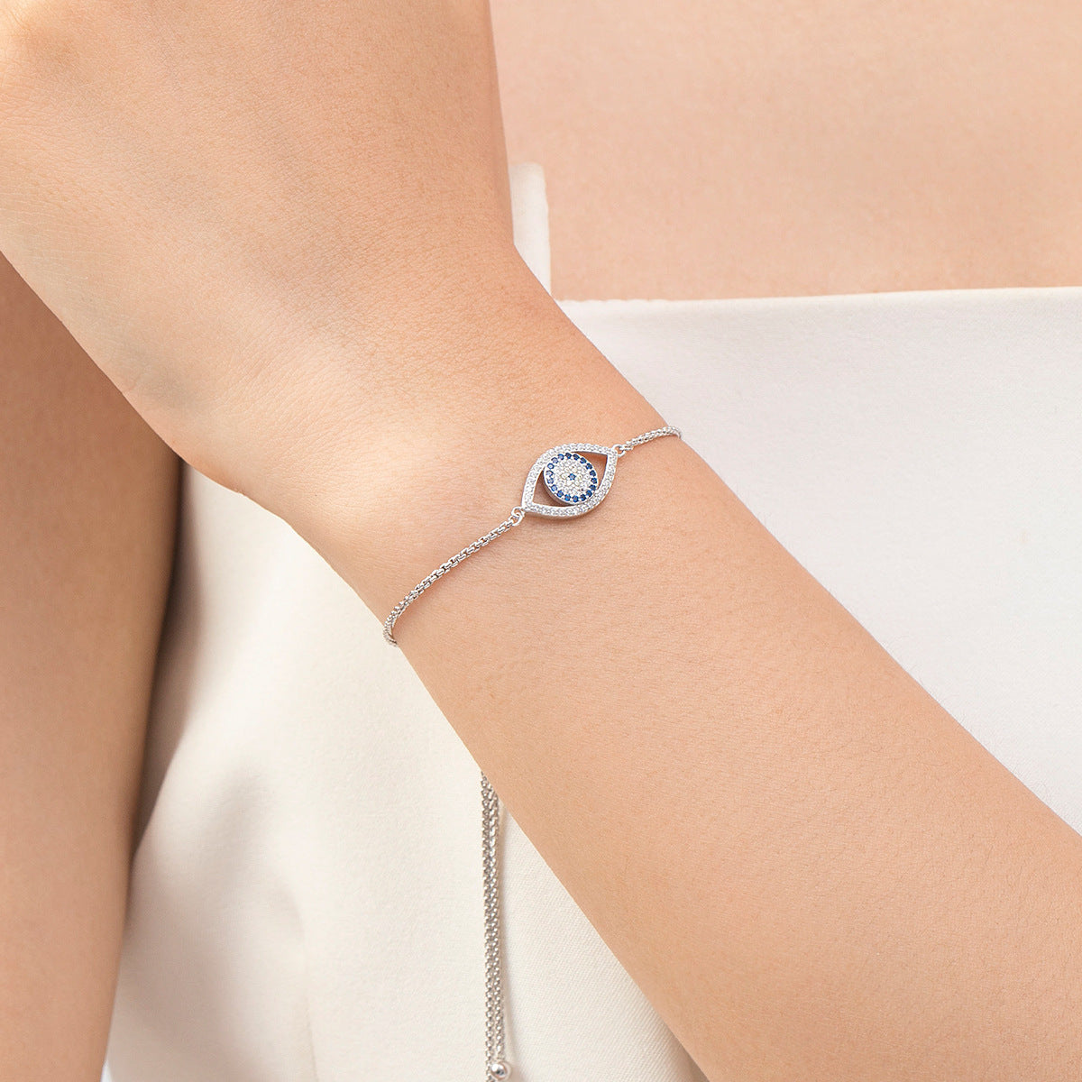 S925 Sterling Silver Evil Eye Zircon Bracelet with Hollow Blue Eye Detail
