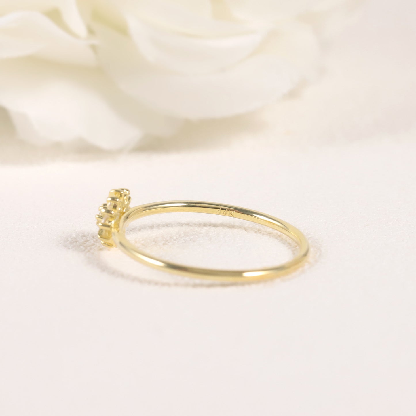 Autumn And Winter New Snowflake Ring S925 Sterling Silver Moissanite Women's Golden Dawn Series