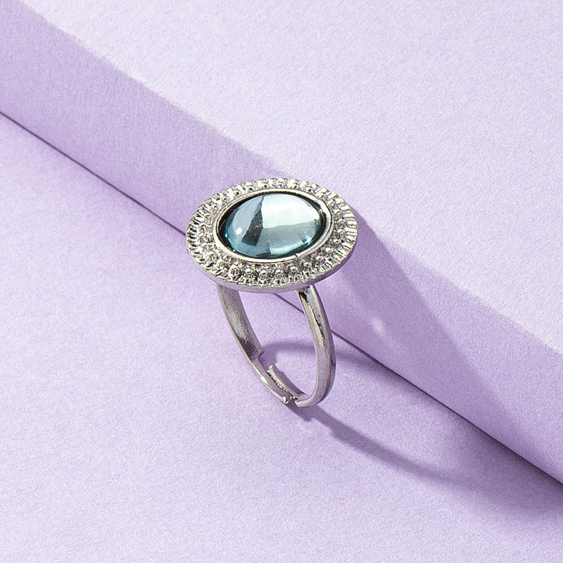 Elegant Crystal Ring for Women: European and American Style Luxury Statement Piece with Opening Design