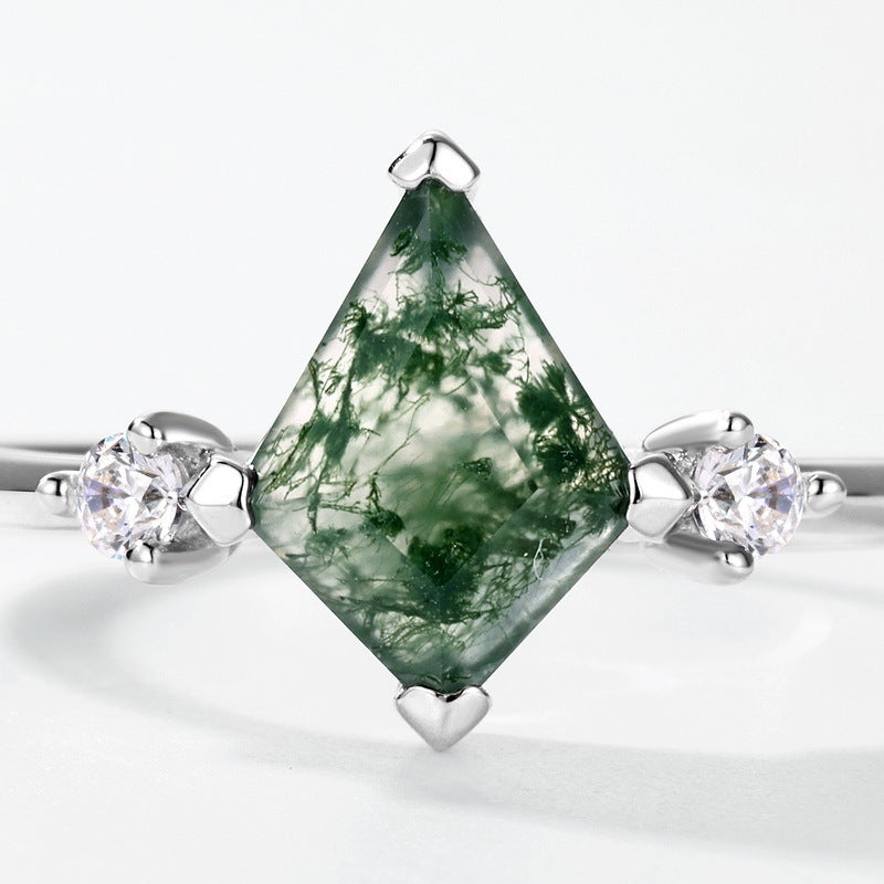 Planderful Everyday Genie – European and American New S925 Sterling Silver Inlaid Green Moss Ring
