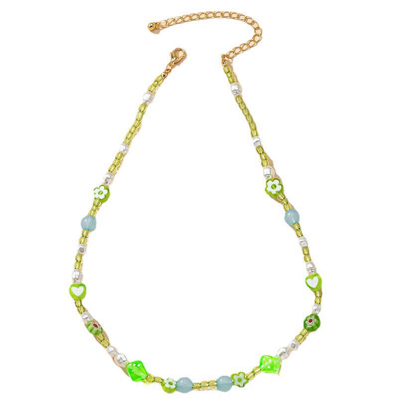 Green Glass Flower Choker Necklace with Niche Design