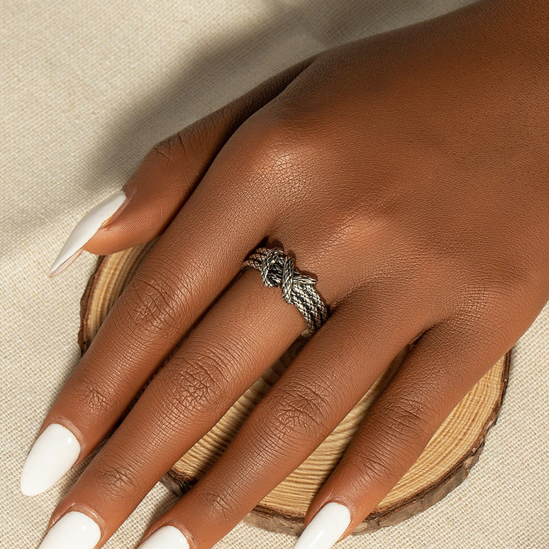 Retro Woven Ring Hand Ornament from Vienna Verve Collection