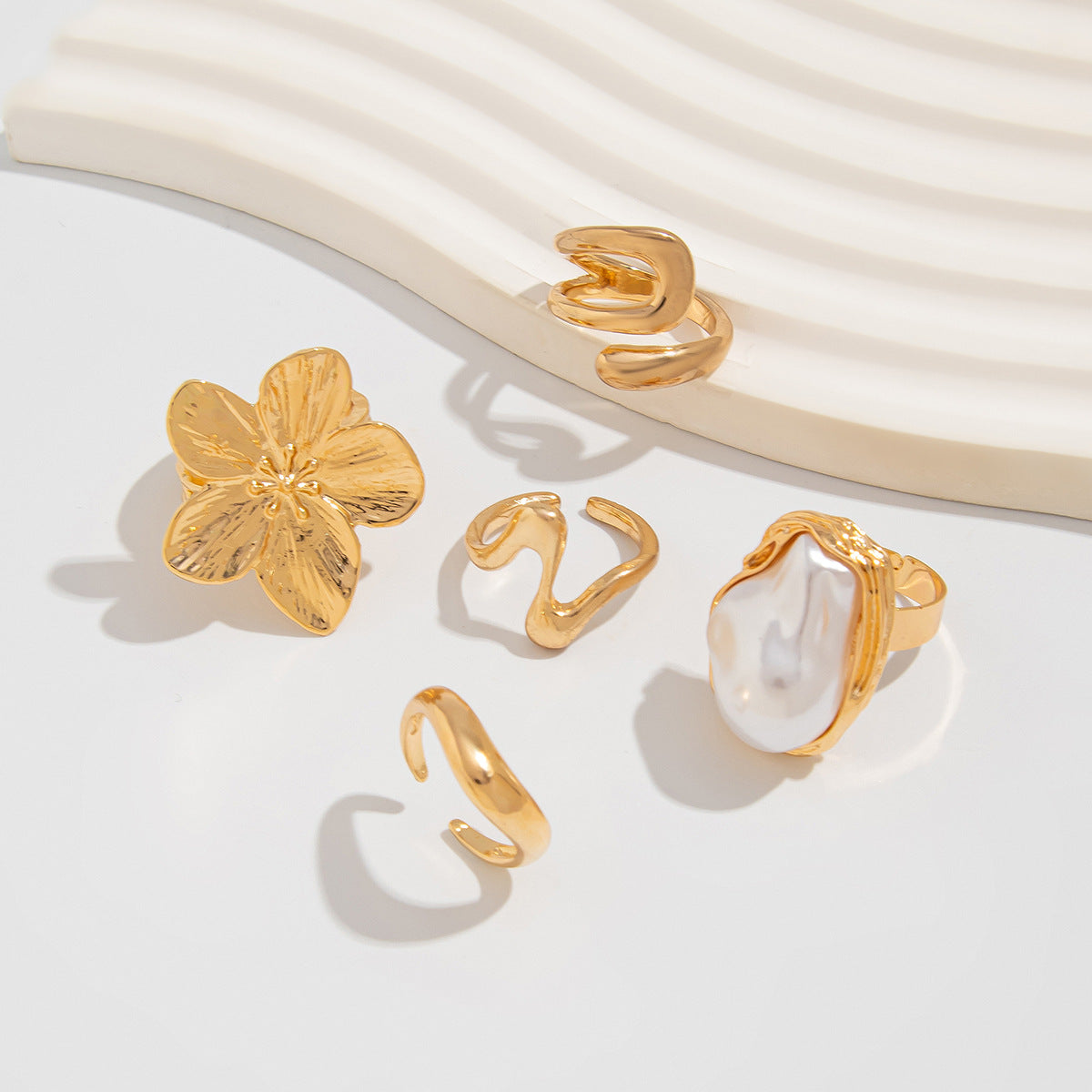 Planderful Vienna Verve Ring Set – Elegant Micro-Inlaid Design